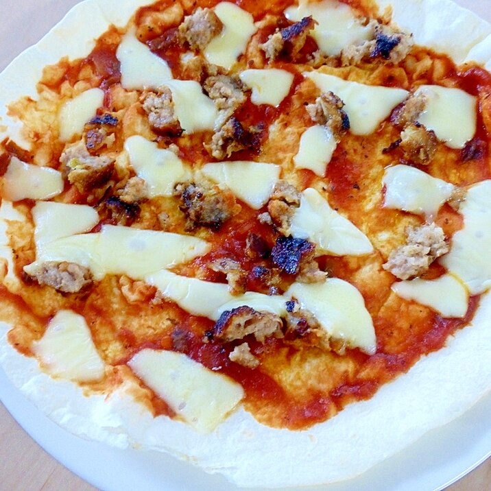 コストコのフラワートルティーヤdeハンバーグピザ レシピ 作り方 By しの 楽天レシピ